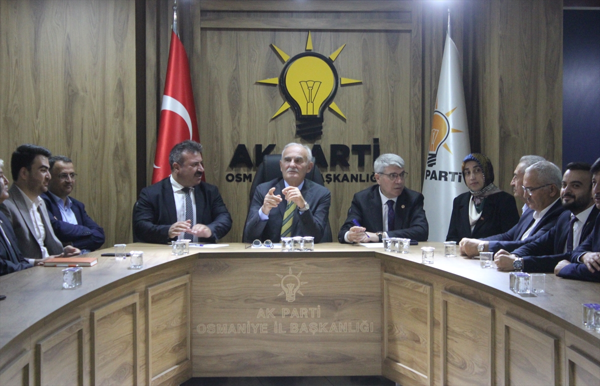 AA-20230921-32207666-32207664-AK_PARTI_YEREL_YONETIMLER_BASKANI_YILMAZ_OSMANIYEDE_KONUSTU