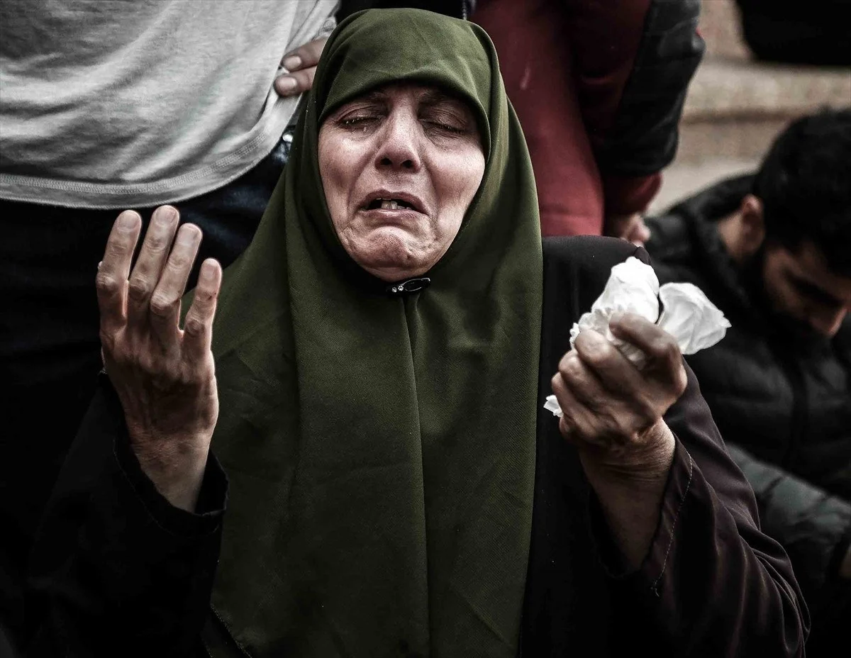 656ada89557e5814__w1200xh928