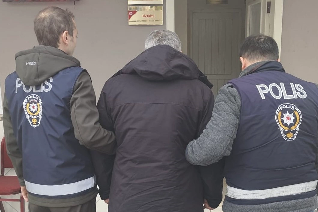 Antalya'da çelik kasa hırsızlığına karışan 3 şüpheli tutuklandı