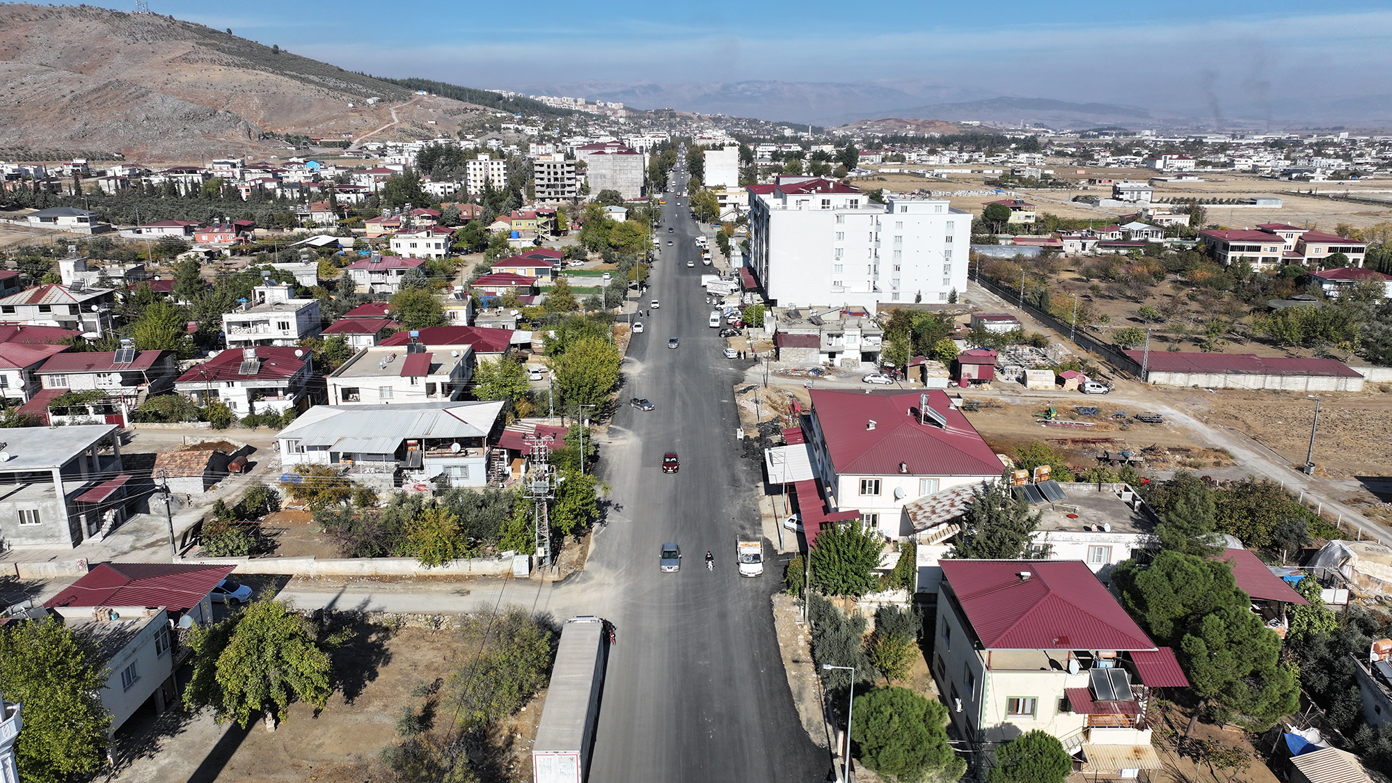 Mahir Ünal Caddesi (1)-1