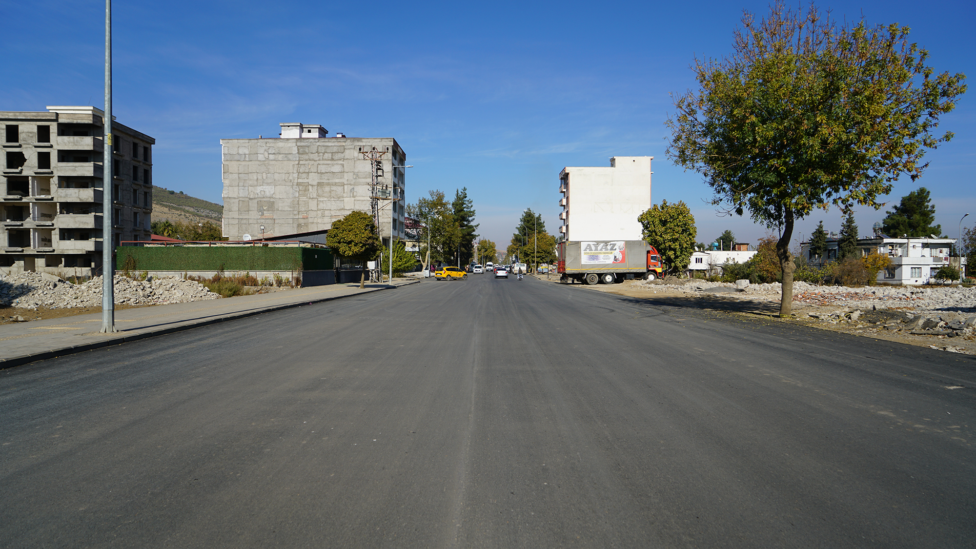 Mahir Ünal Caddesi (5)-1