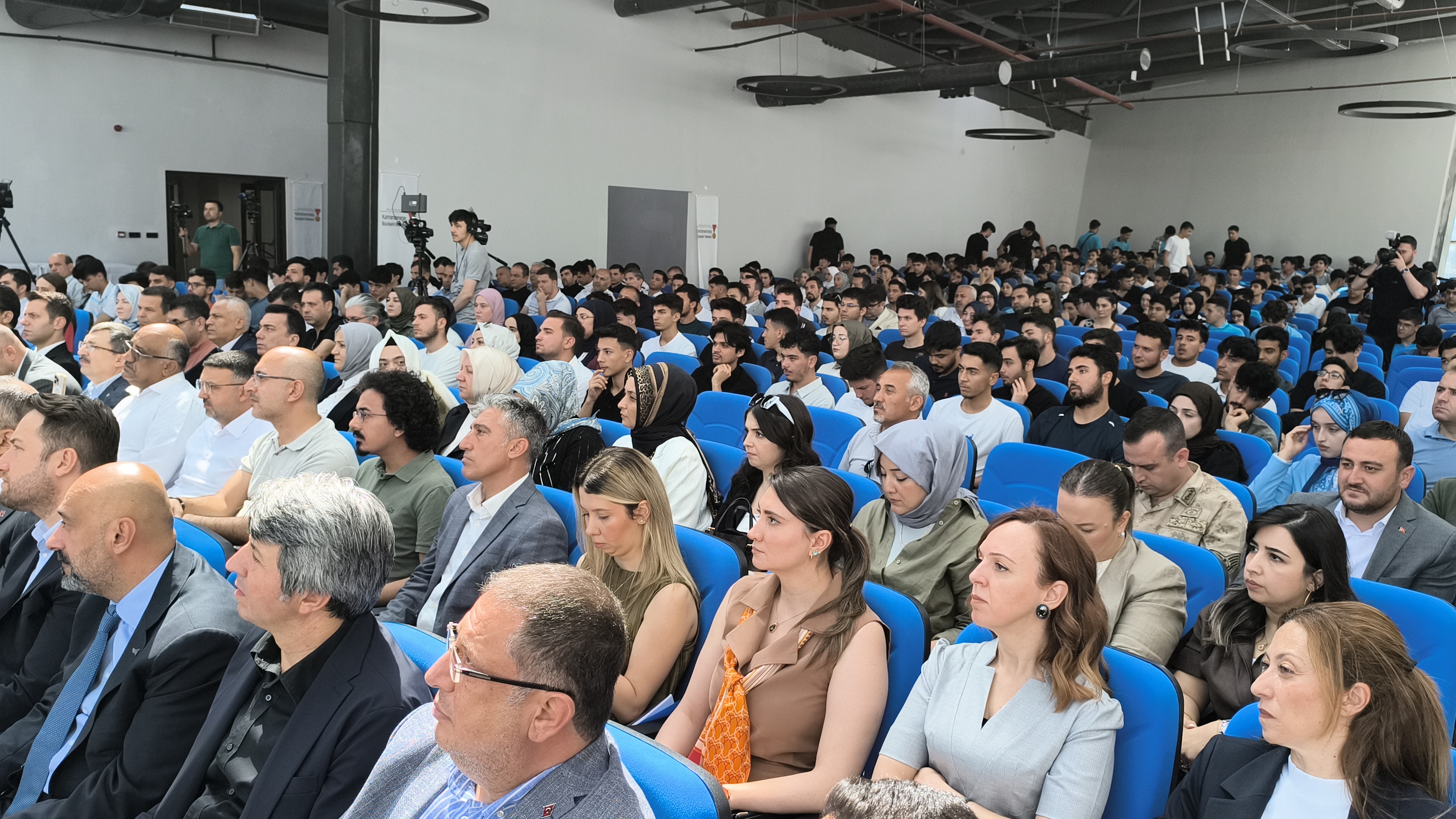 Kmtso Ksü Konferans Sanayi̇ (1)
