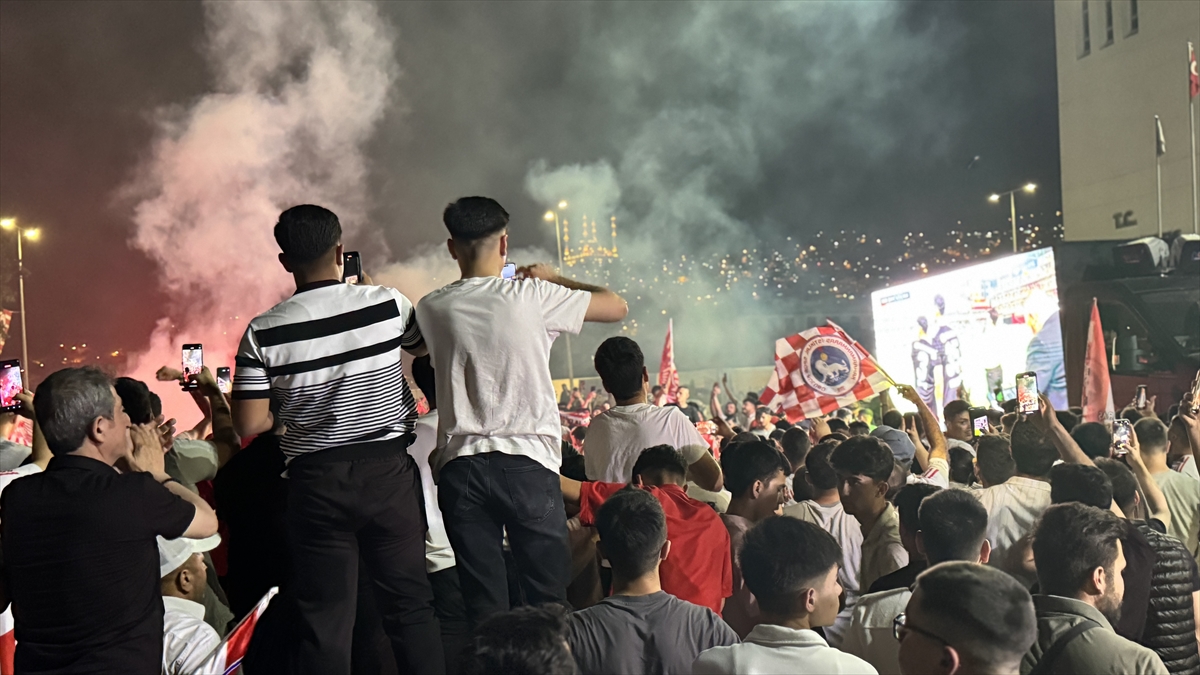 Maraş Istiklal Kutlama (4)