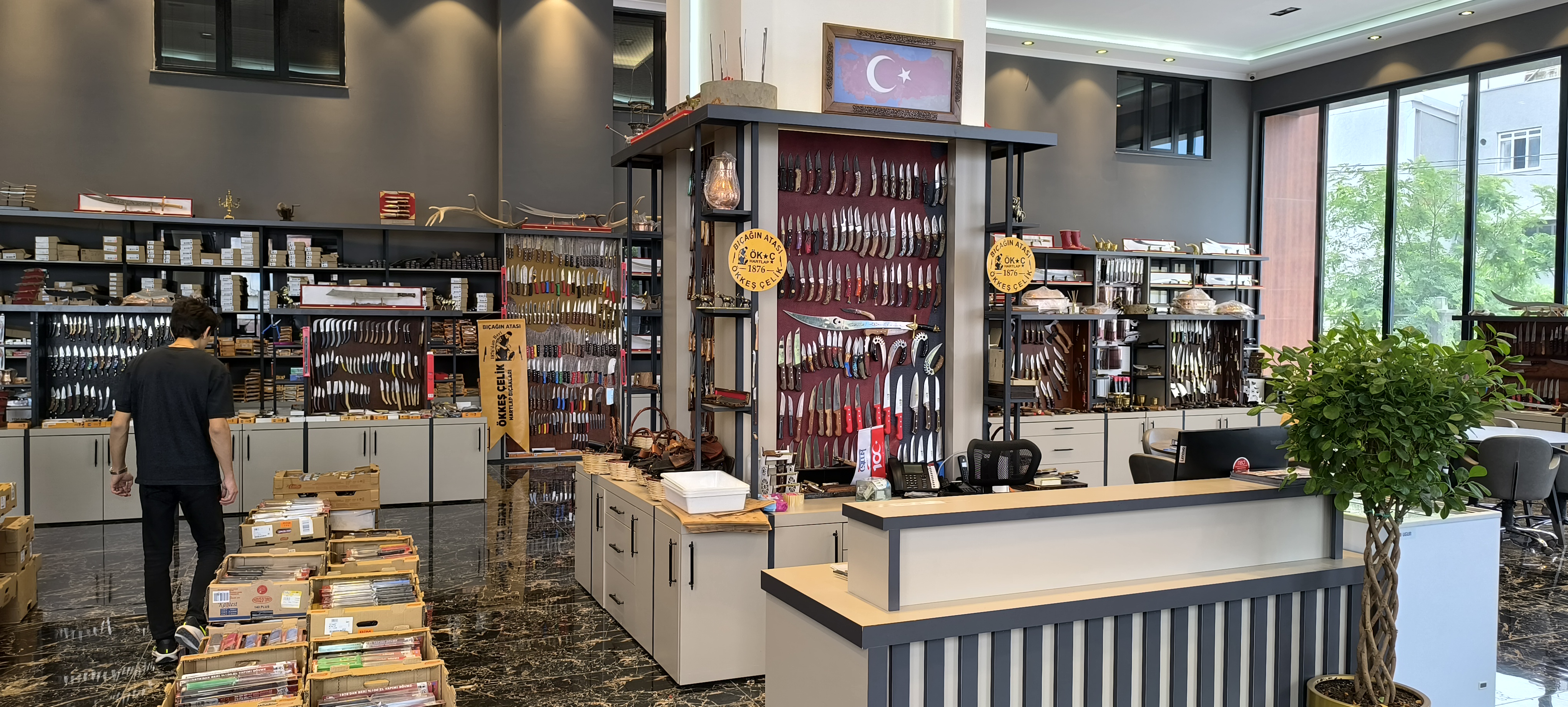 Ökkeş Çeli̇k Bicaklari (9)