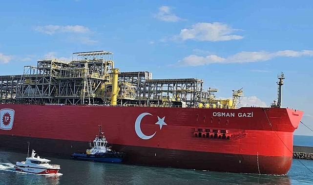Turkiyenin Ilk Yuzer Gaz Uretim Platformu Osman Gazi Filyos Limaninda 20250531 A W46 8612