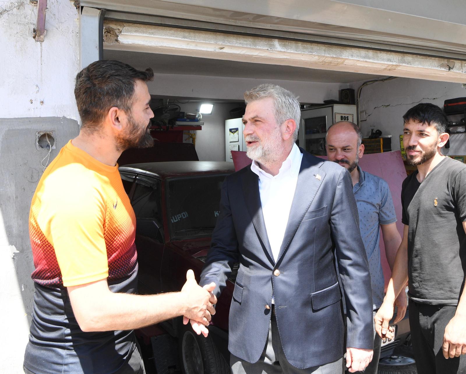 Başkan Görgel, Kanuni’de Esnaf ve Vatandaşlarla Bir Araya Geldi