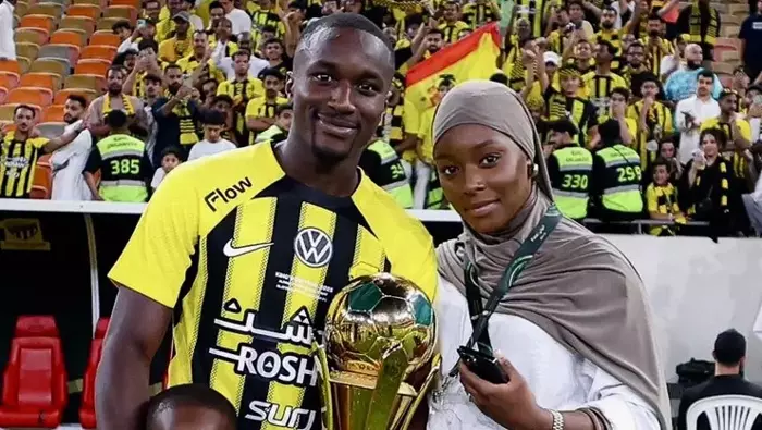 684Deaa2E17Edb2B43280971