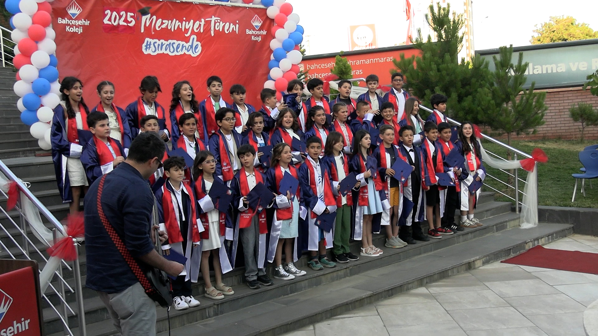 Bahçeşehi̇r Mezuni̇yet 2