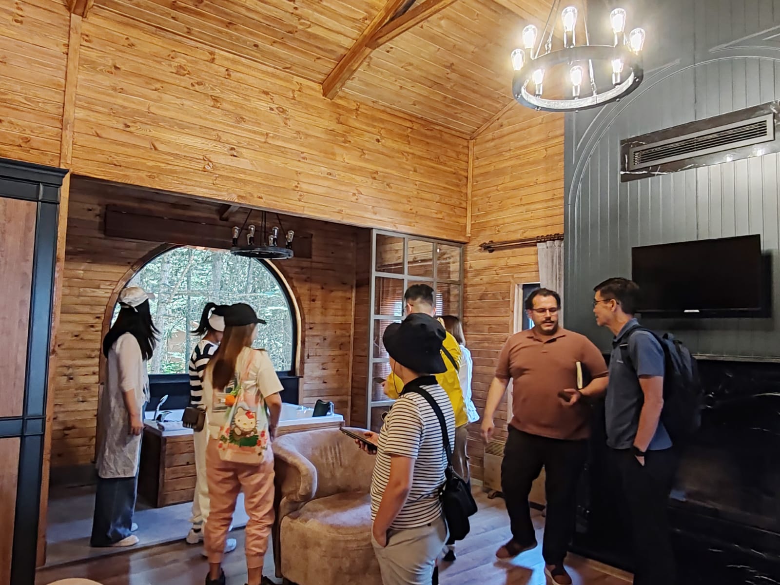 Çi̇nli̇ler Geldi̇ (4)