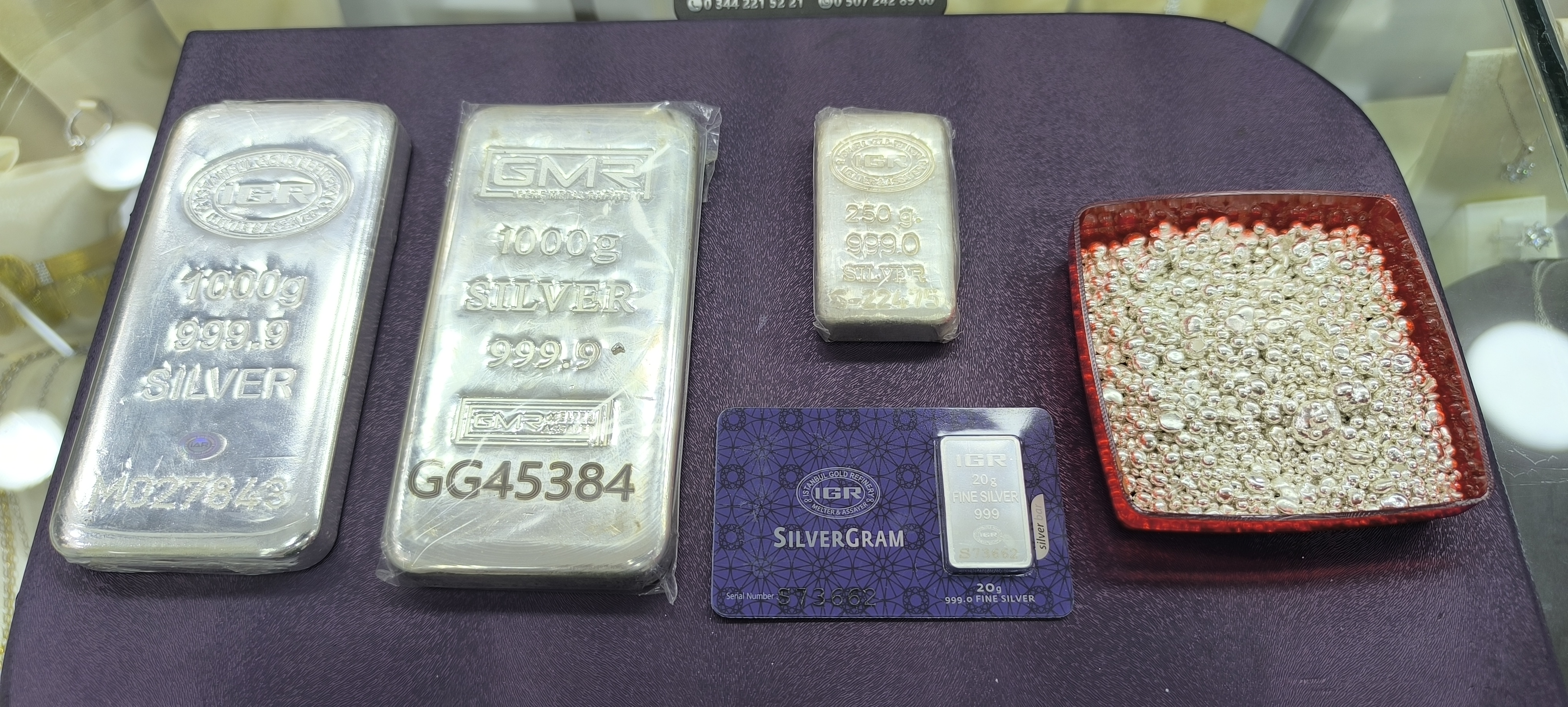 Gümüş Pi̇yasa (3)