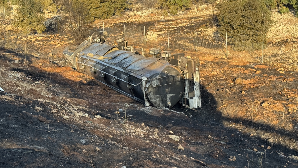 Maraş Şarampole Devri̇len Tir+
