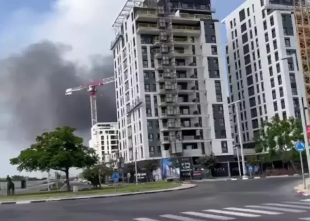 Tarihin En Buyuk Fuze Saldirisina Hazirlanan Iran 18755448 6626 M