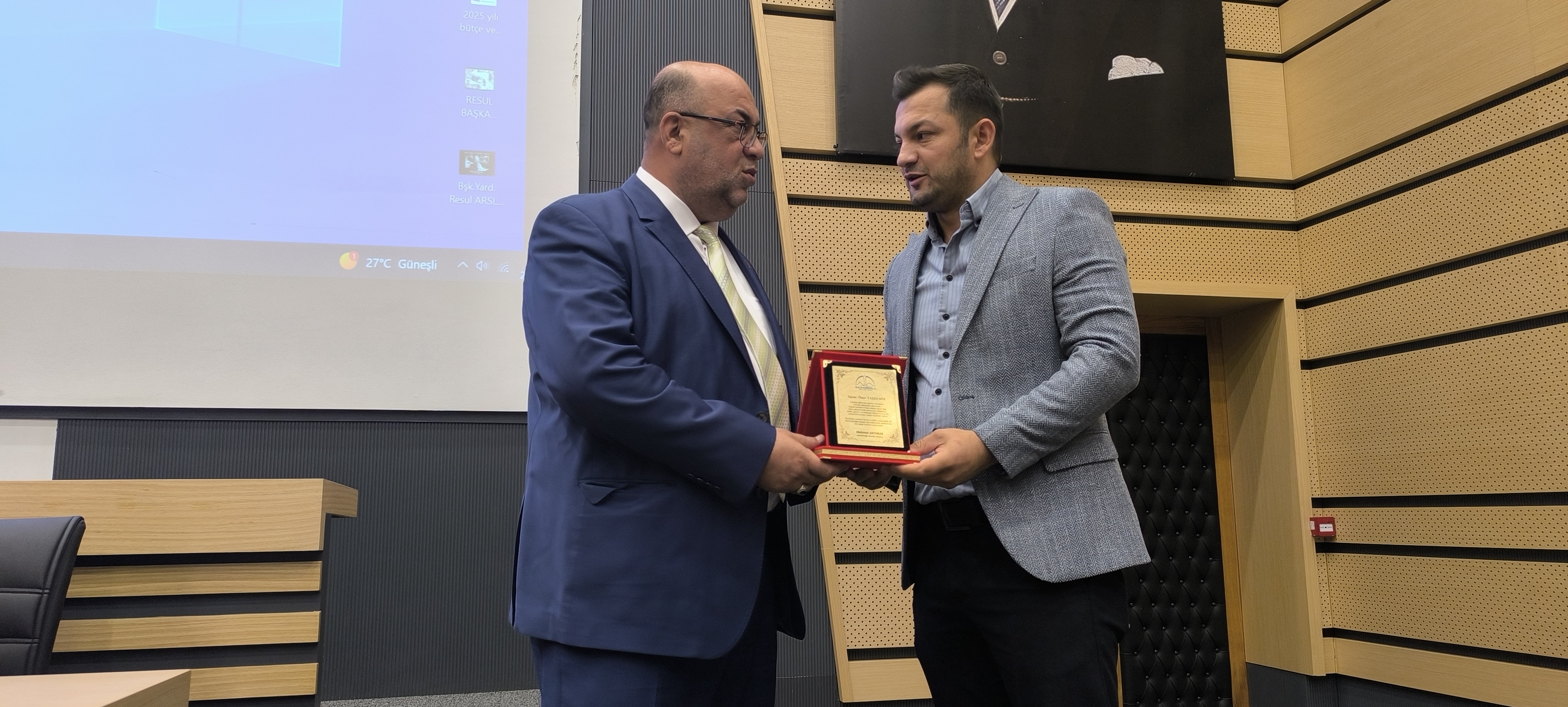 Dulkadiroğlu Meclis (2)