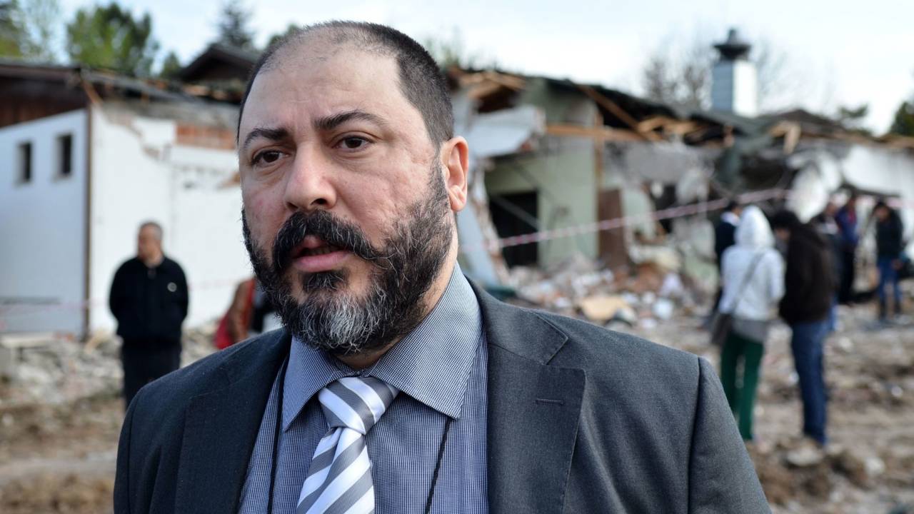 Kurtlar Vadisi Ndeki Roluyle Taninan Oyuncu Sekip Taspinar Hayatini Kaybetti