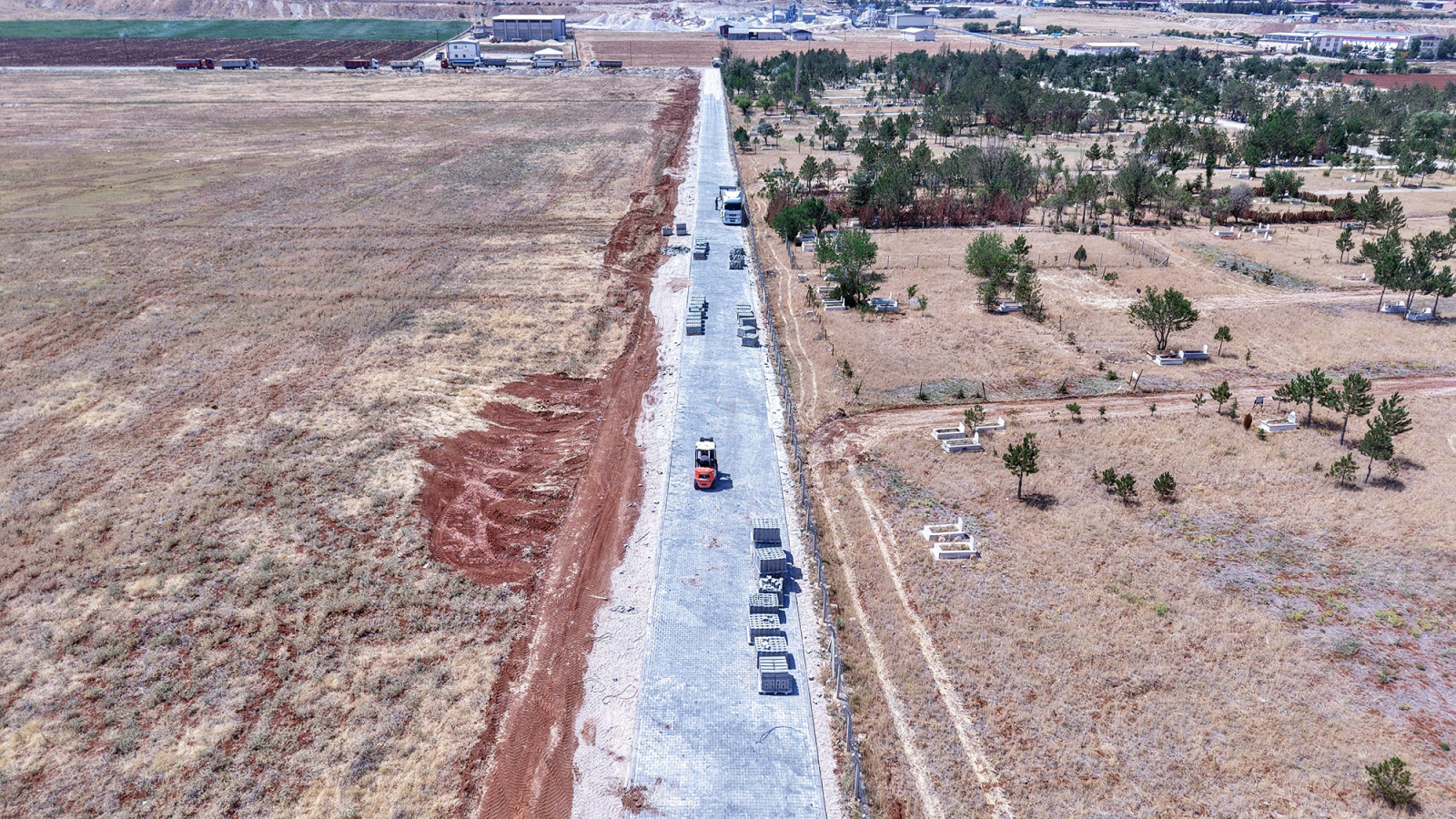 Maraş Bş Afşi̇n Mezarlik Çalişma 3