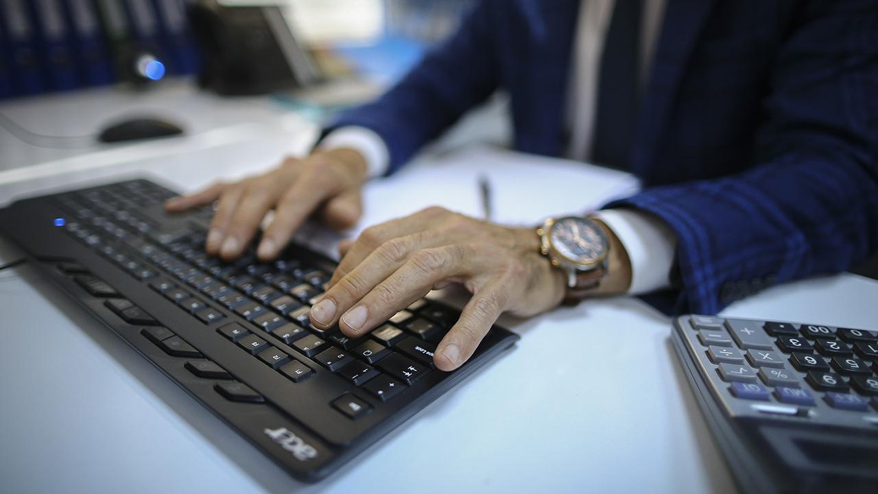 Memur Ofis Calisan 1496147