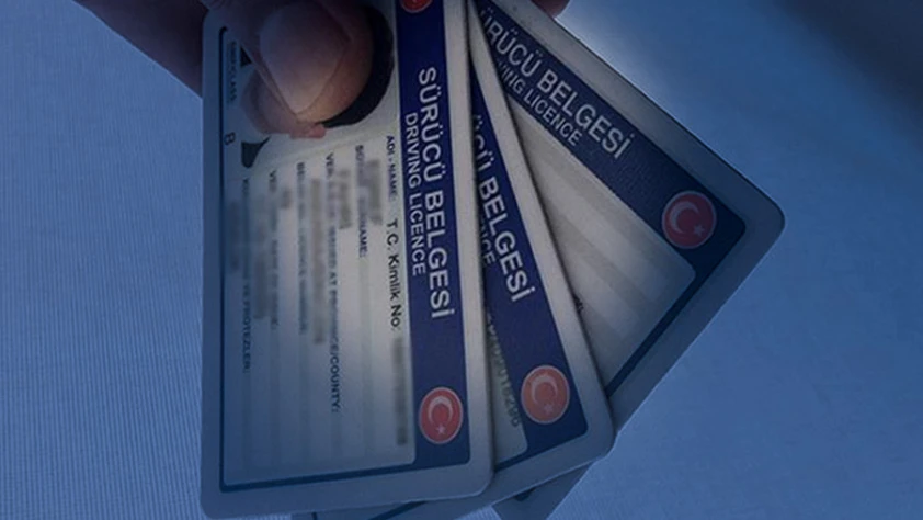 Nufus Mudurlugu Uyardi Eski Tip Ehliyetler Icin Son 10 Gun 842X474 K Xxin95P B2