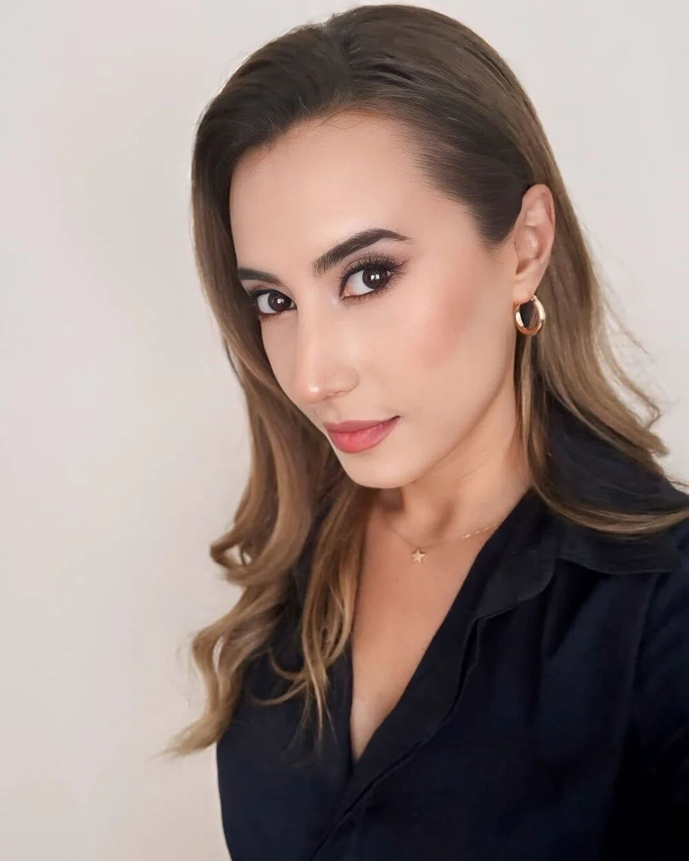 Tgf H Cc H Eaku Rs Bd Arn5 Q Bg