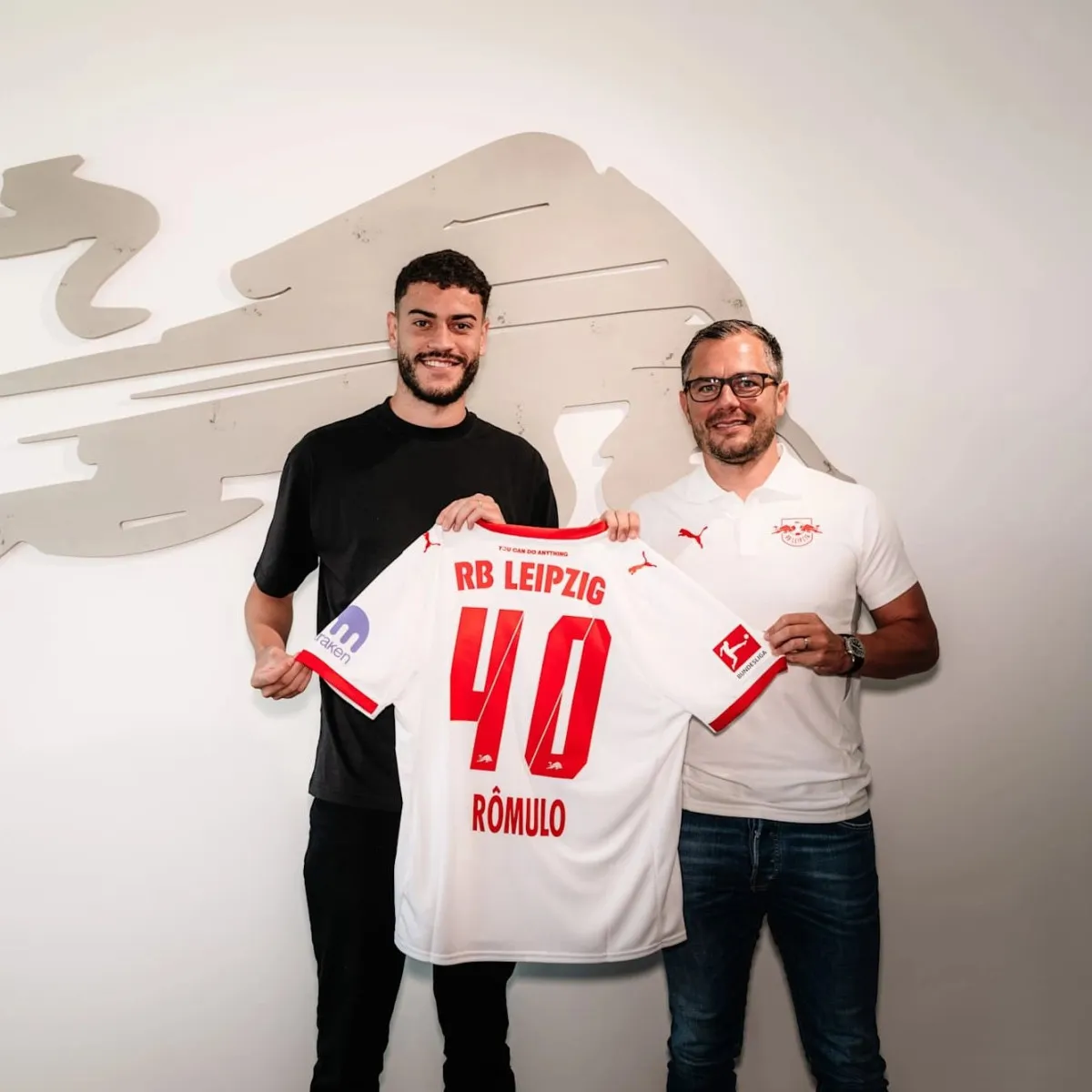 689Efbcc4607F538 W1200Xh1200