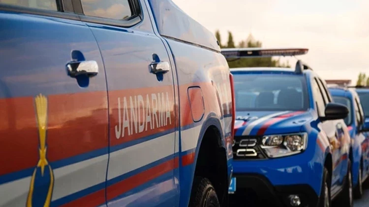 68A5A0Bbcf5F777F6E84E0D8