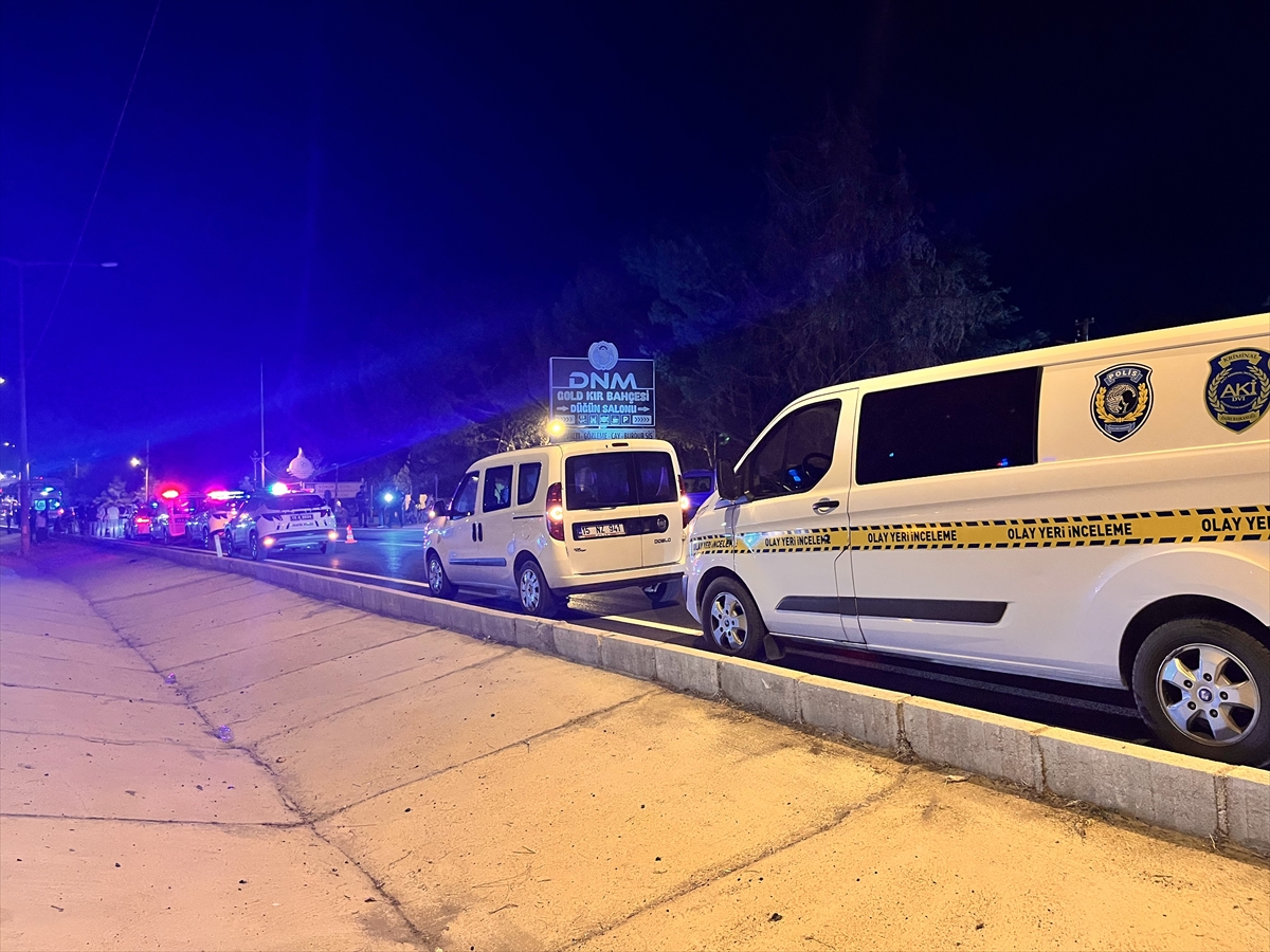 A A 20250816 38849439 38849438 B U R D U R D A O T O M O B I L I N C A R P T I G I Y A Y A O L D U