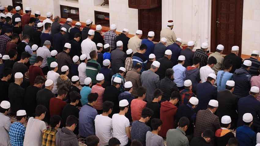 Bes Vakit Namaz Kilma Orani