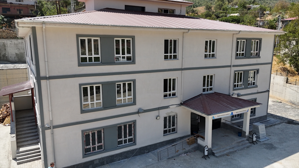 Deprem Sonrasi Yapialn Okullar