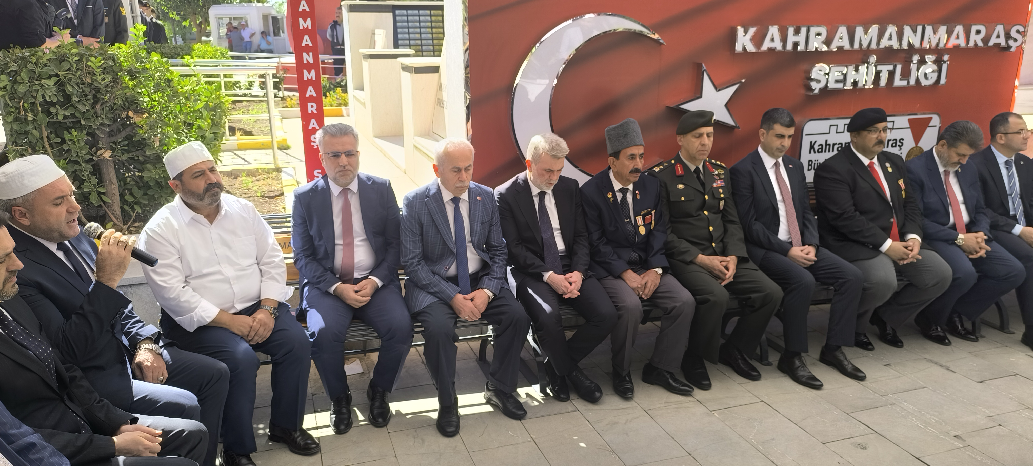 Gazi̇ler Tören Şehi̇tli̇k (7)