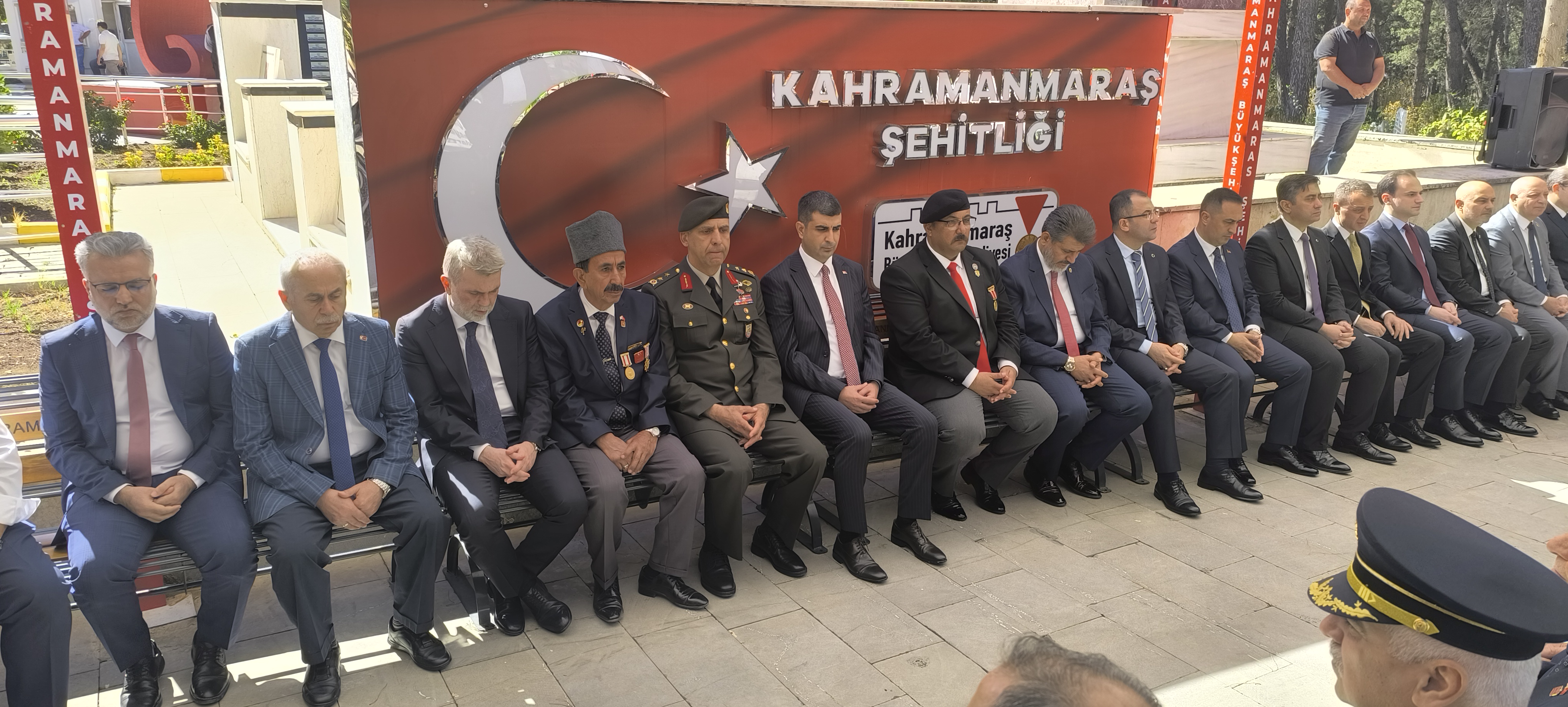 Gazi̇ler Tören Şehi̇tli̇k (8)