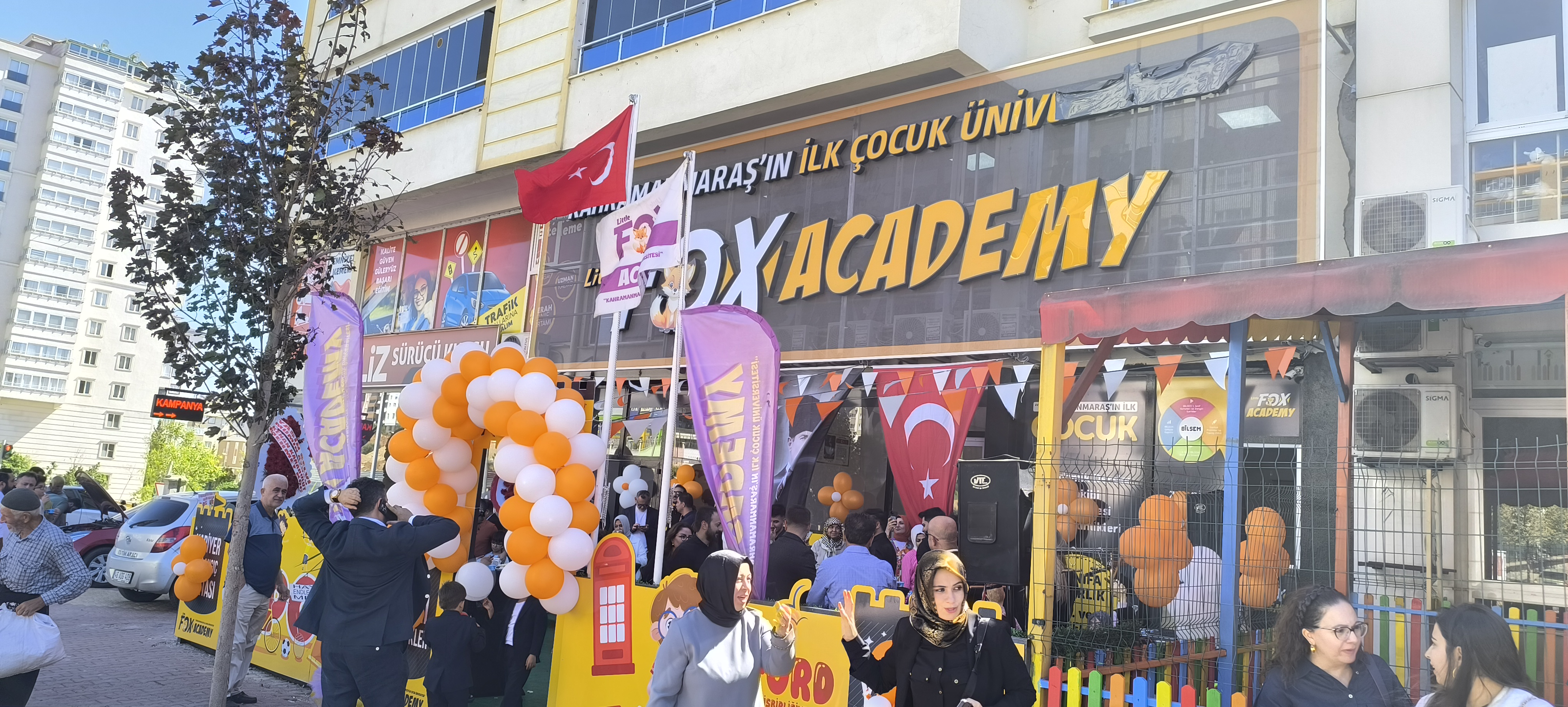Li̇ttle Fox Academy (2)