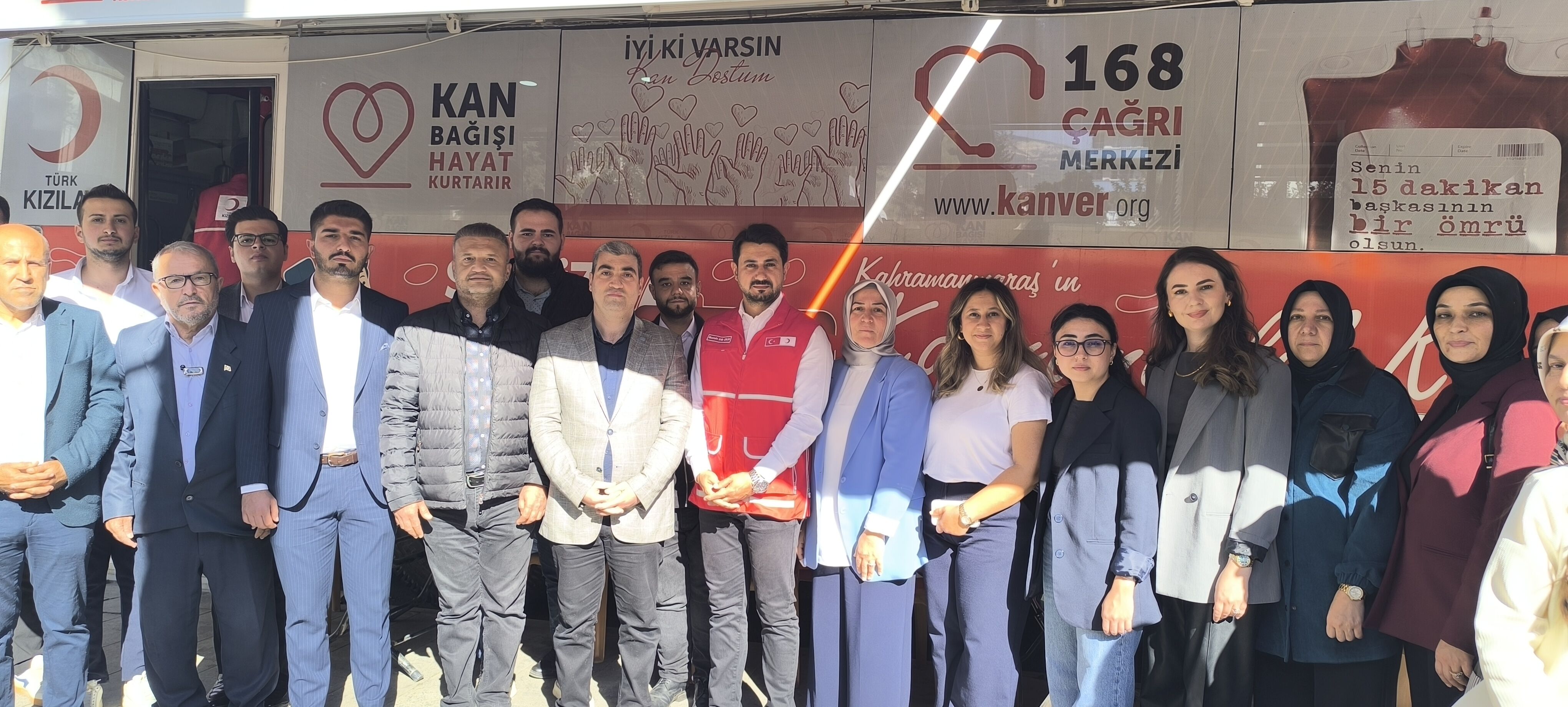 Ak Parti̇ Kan Bağişi (14)