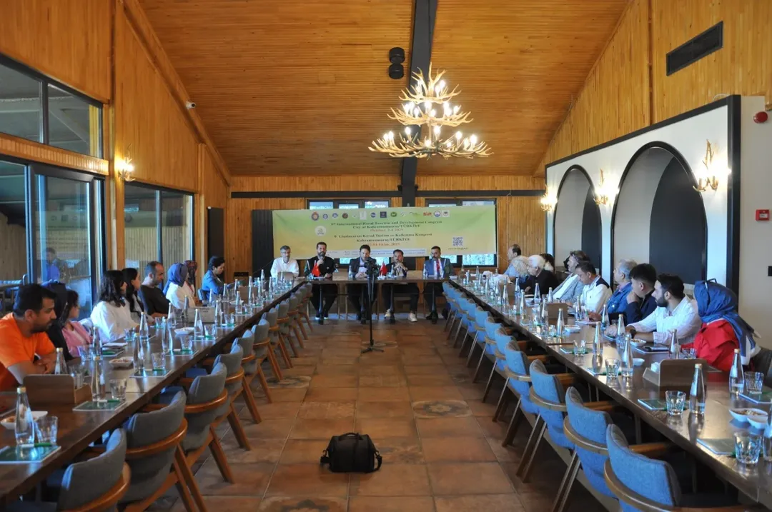 Başkonuş Kongrer 2