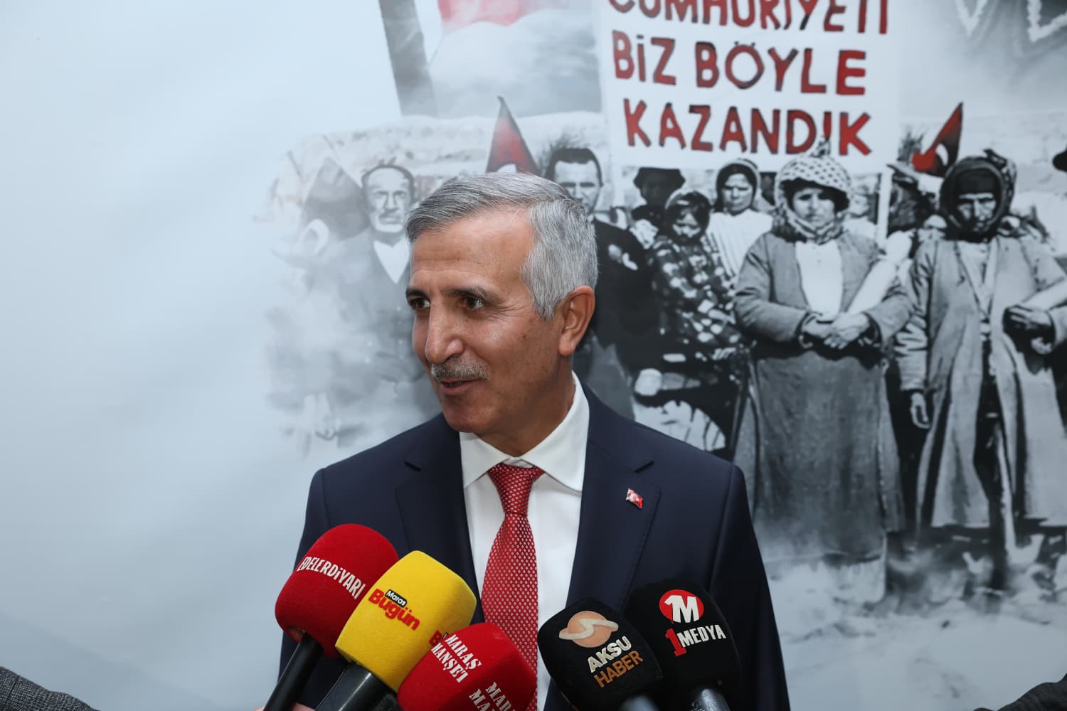 Cumhuri̇yet Balosu (15)