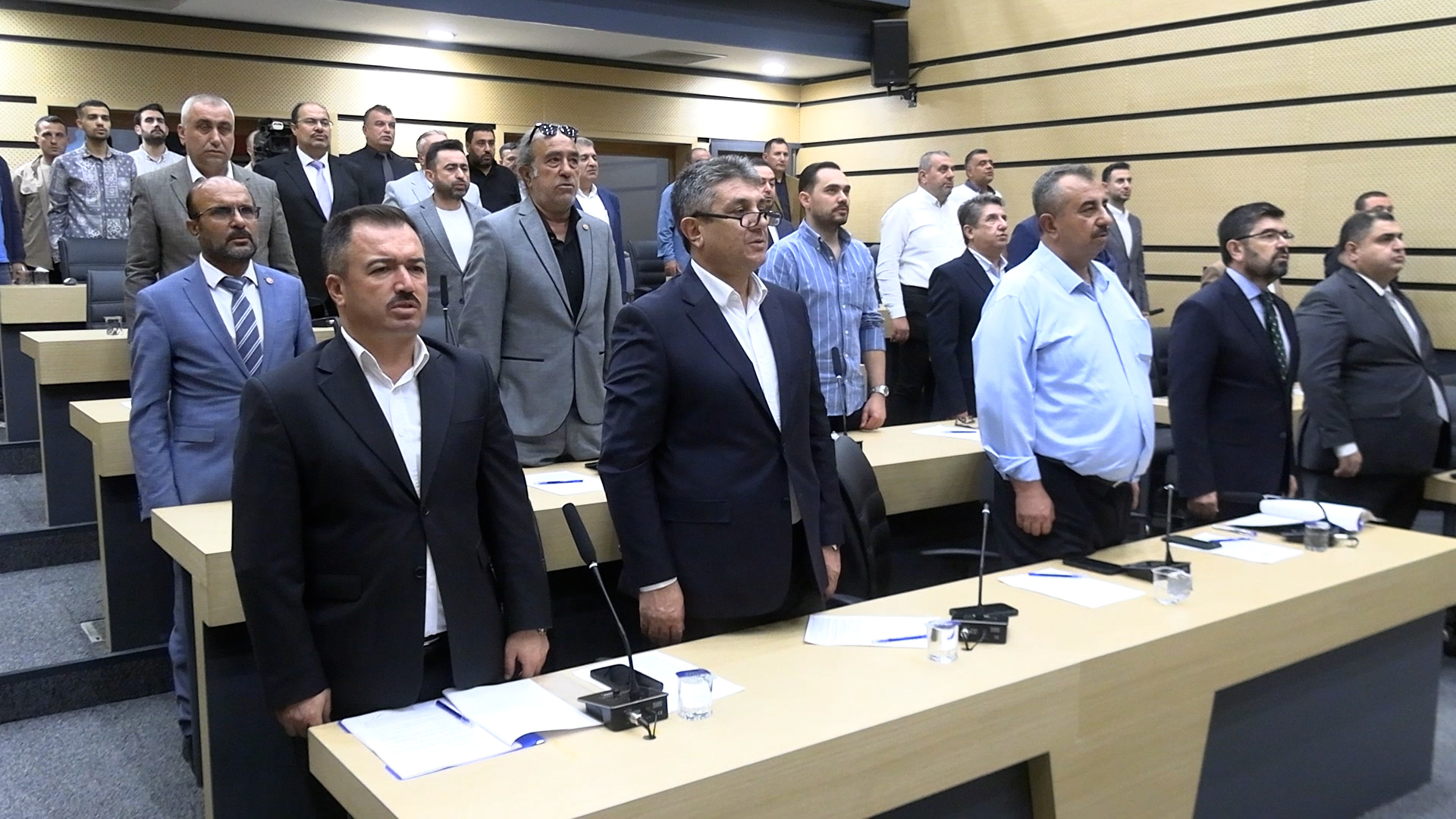 Dulakdi̇roğlu Mecli̇s 3