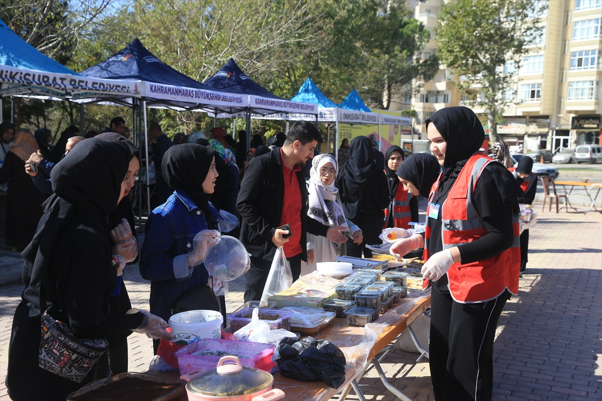 Fi̇li̇sti̇n Yararina Hayir Çarşisi (2)