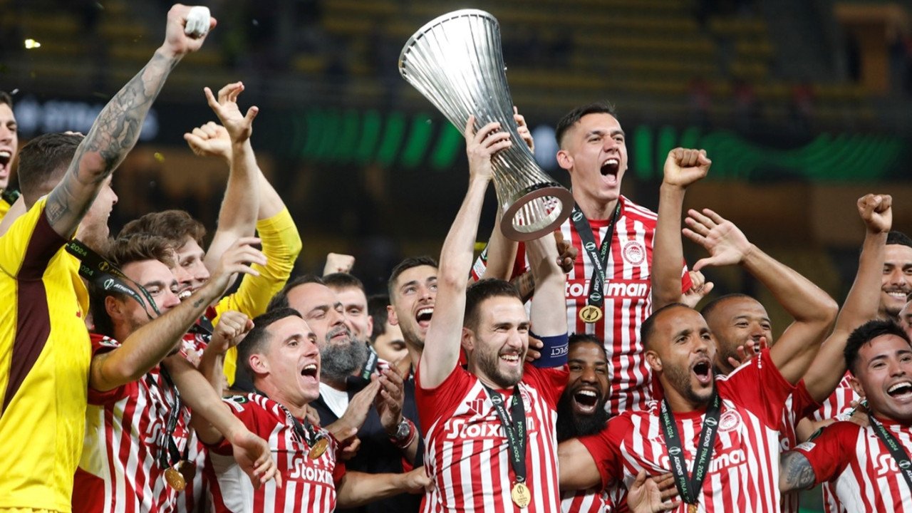 Fiorentinayi Uzatmalarda 1 Yenen Olympiakos Uefa Avrupa Konferans Ligi Sampiyonu Oldu B5Uv