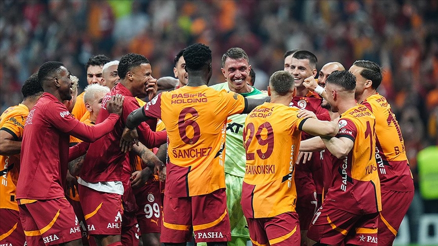 Galatasaray .
