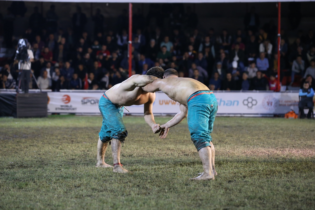 Güreş Sona Erdi̇ (2)