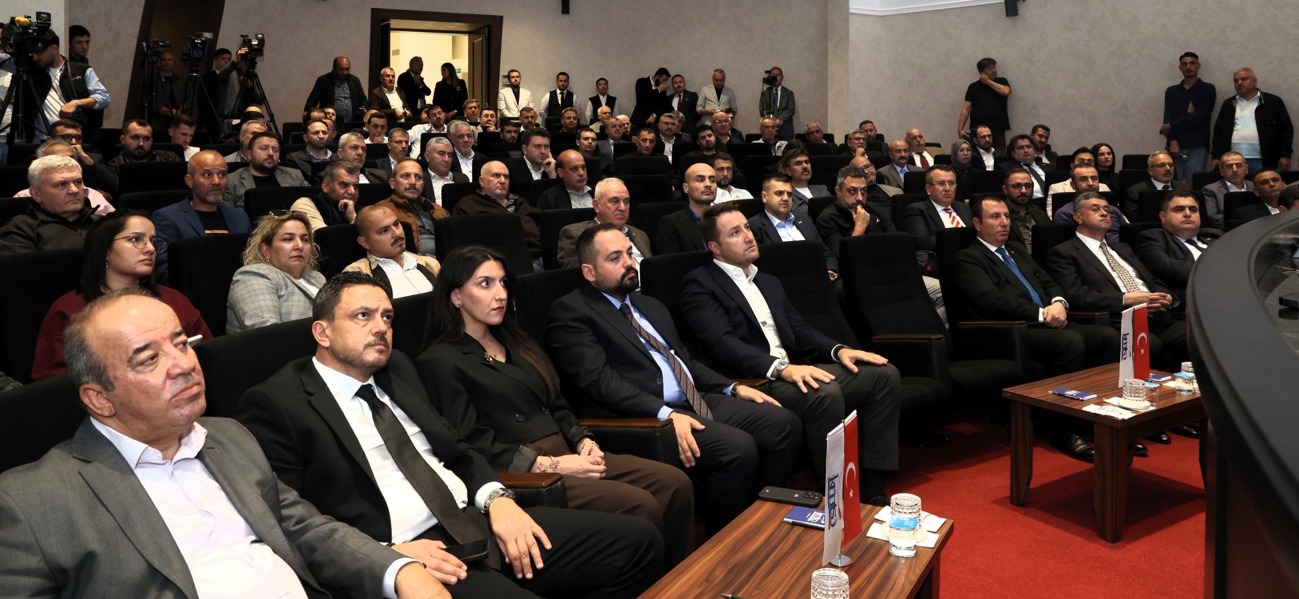 I M G 20251027 W A0033