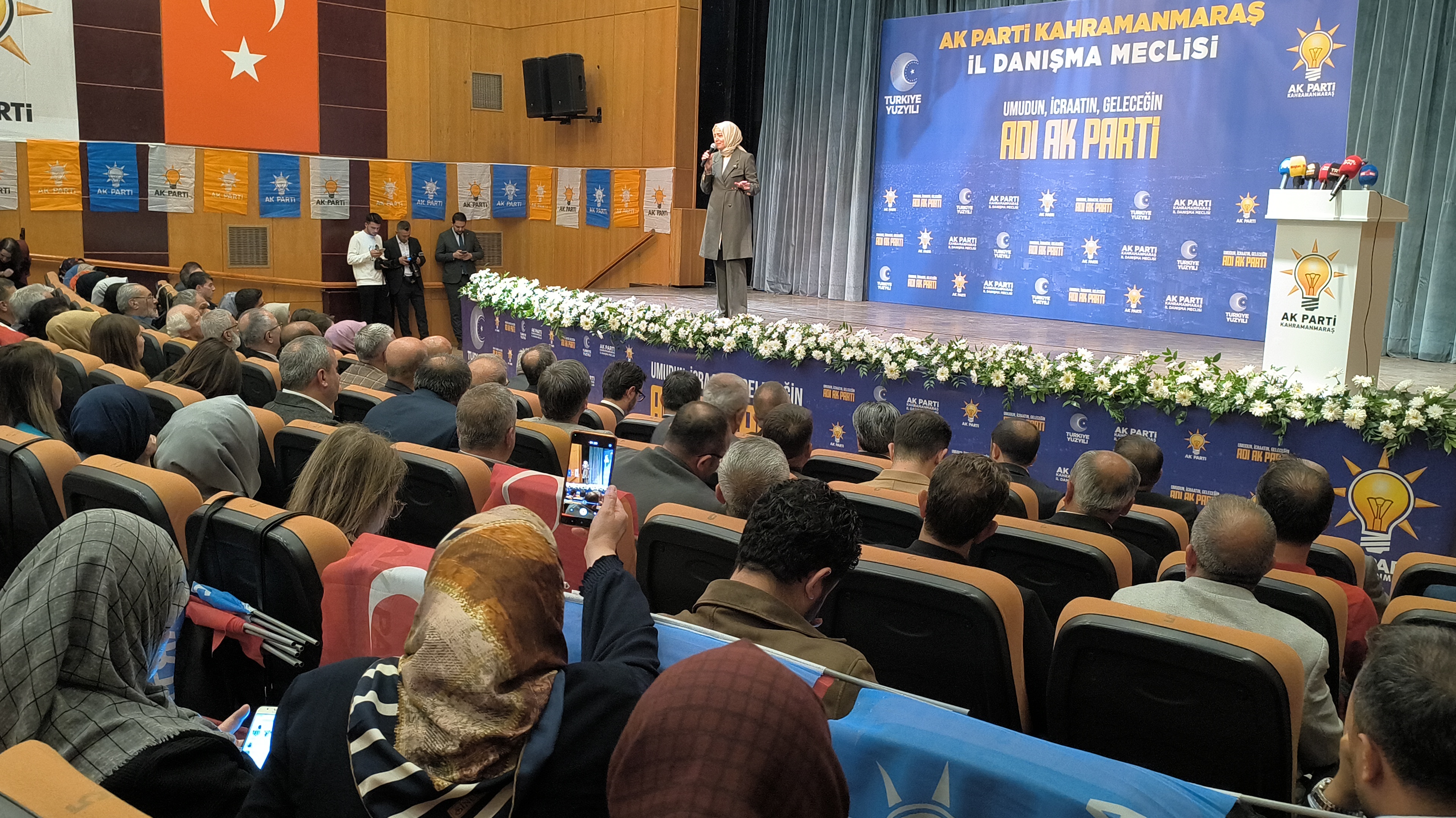 İl Danişma Ak Parti̇ (2)