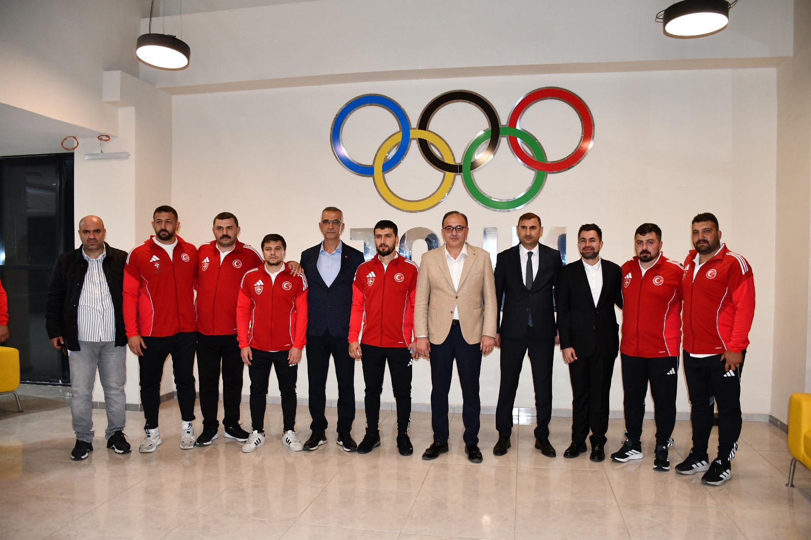 Maaraş Güreşci̇ler (6)