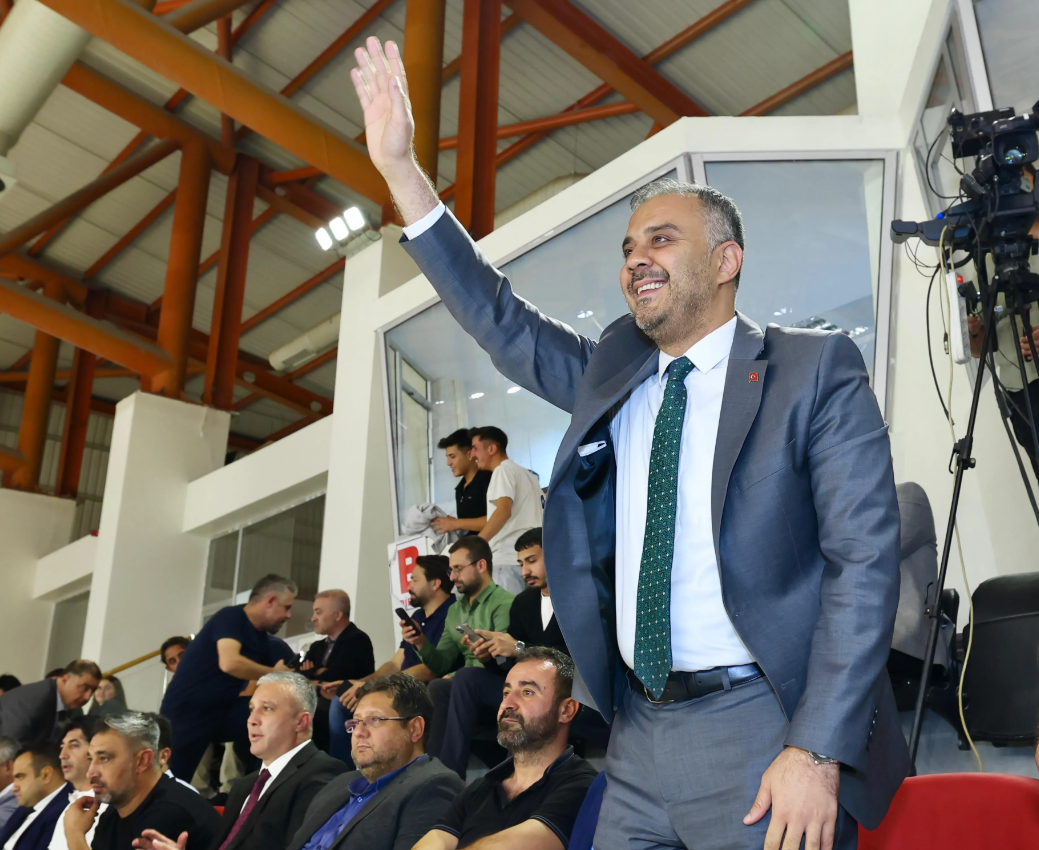 Oni̇ki̇şubat Voleybol-1