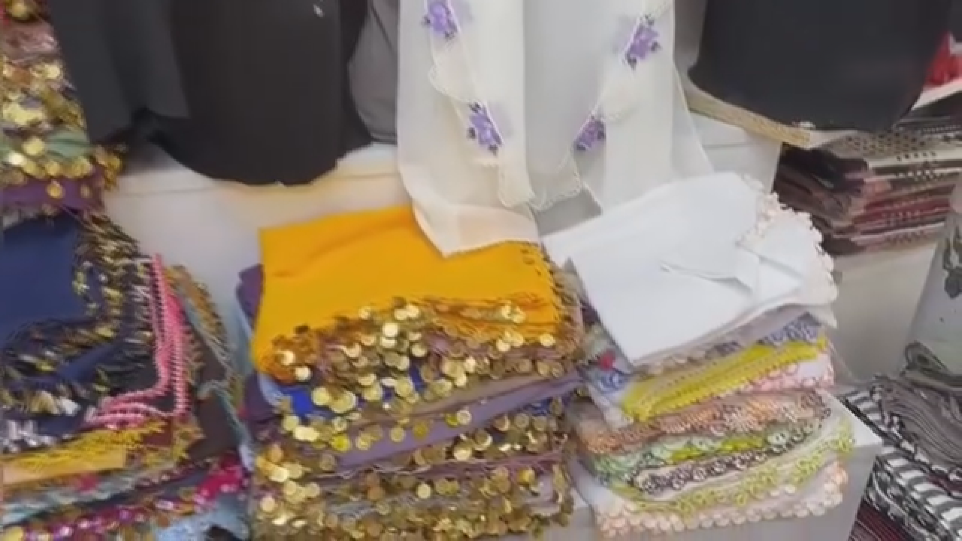 Umuda Dönüşen Kadin (4)-1