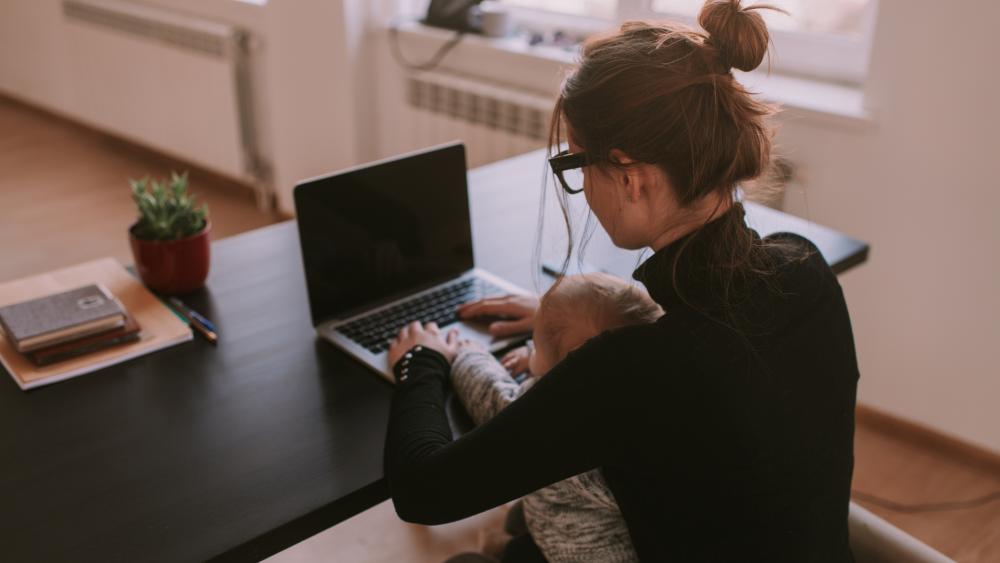 1642165951 Blog Calisan Kadin Jpeg