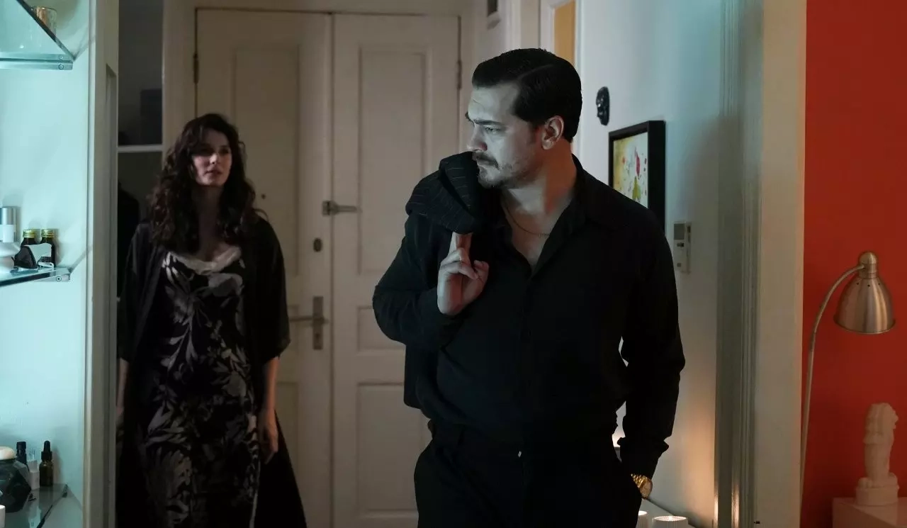 692556A5C152B6C3003E6F71