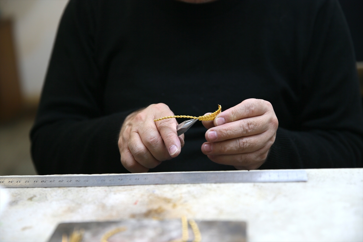 A A 20251115 39713118 39713116 A L T I N S E H I R D E P R E M I N Y I L D O N U M U N D E Y E N I D E N U R E T I M E B A S L A Y A C A K