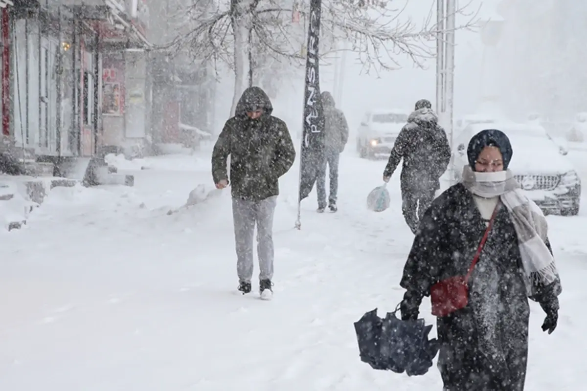 Kar Yagisi Geliyor Meteoroloji Uzmani Illeri Tek 19132190 793 Amp