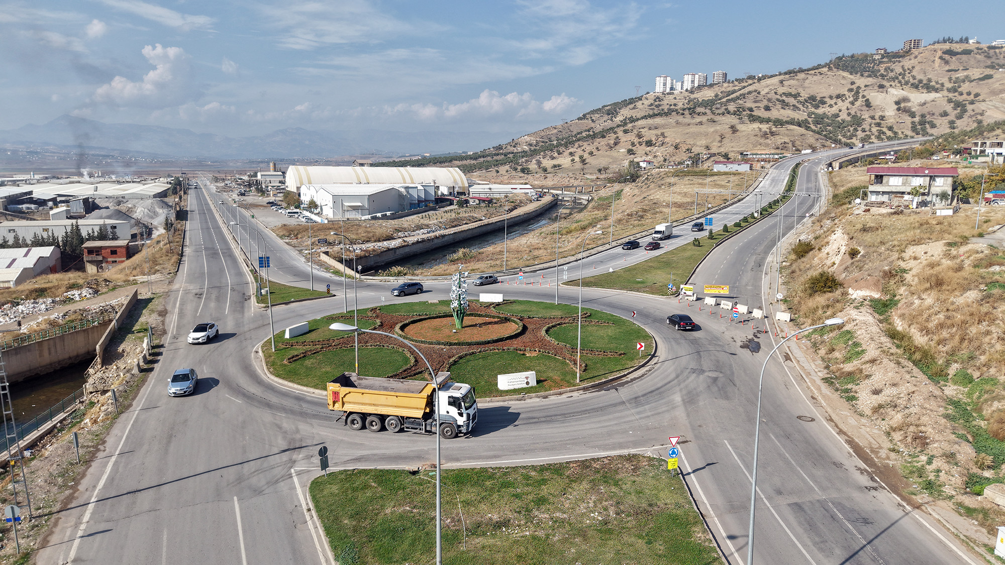 Sümbüllü Caddesi (1)