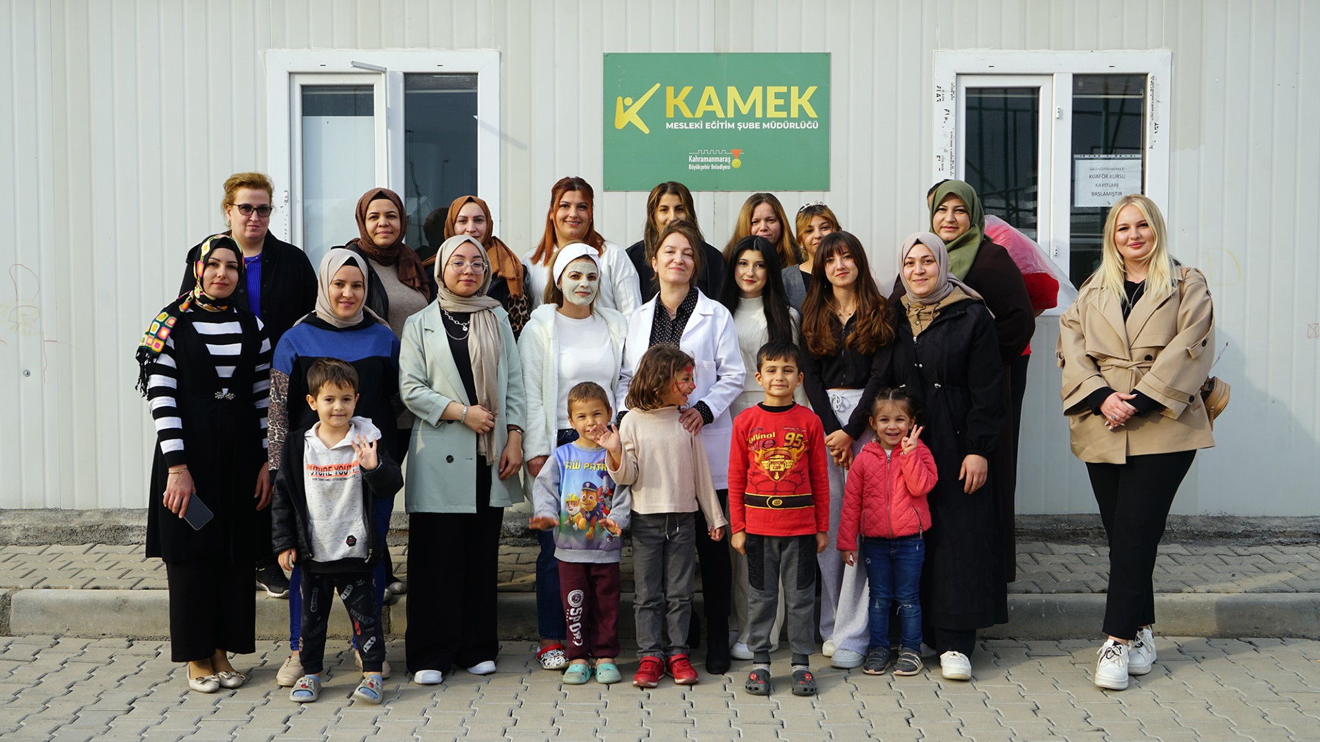 Thumbnail Kamek Kuaförlük Kursu (1)