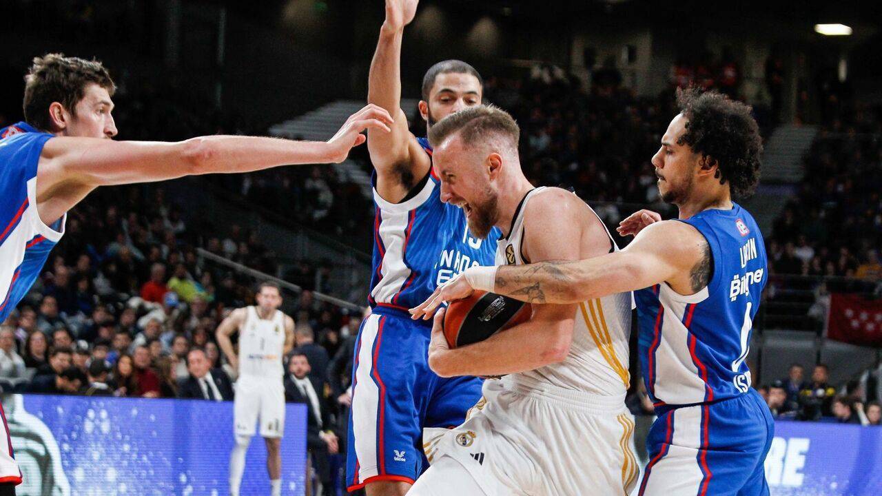 4 Uzatmayla Tarihe Gecen Macta Anadolu Efes Real Madrid E Kaybetti